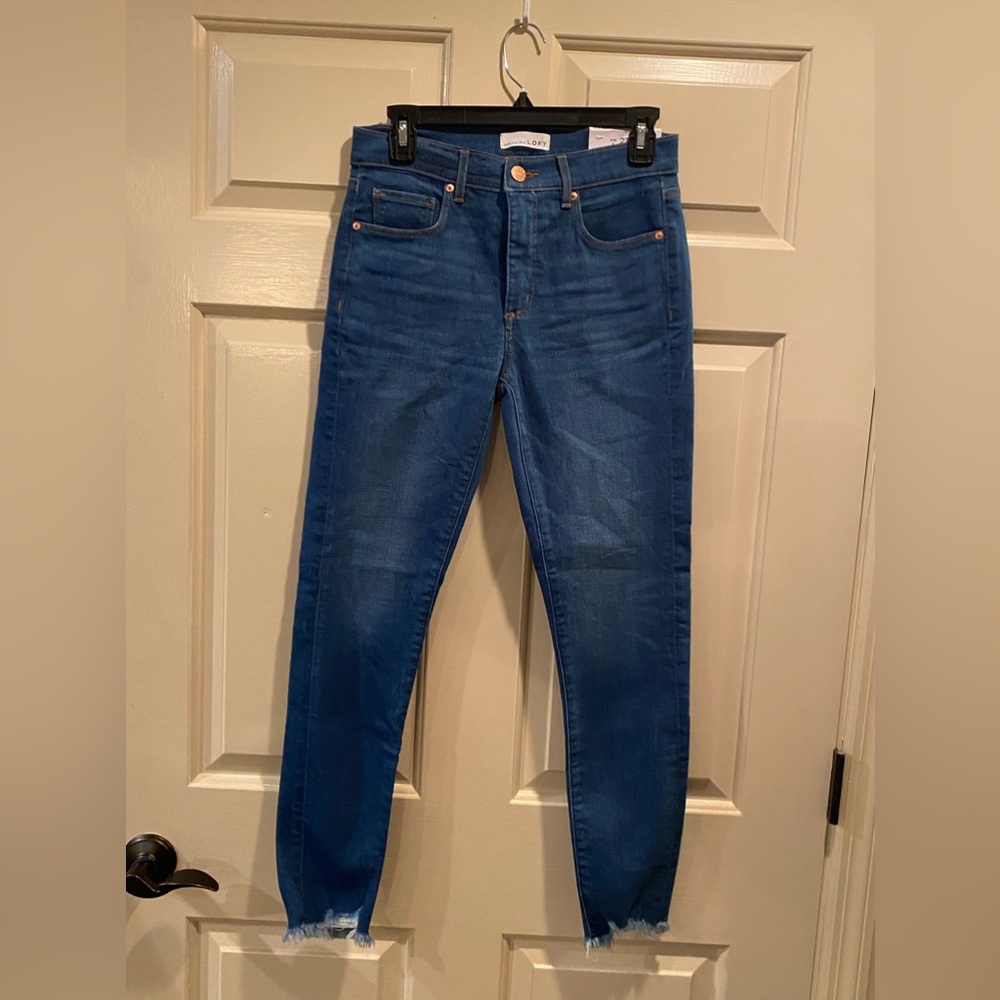Loft  Skinny Jeans Blue Slim Pockets Frayed Hem Sz 27/4(m59)